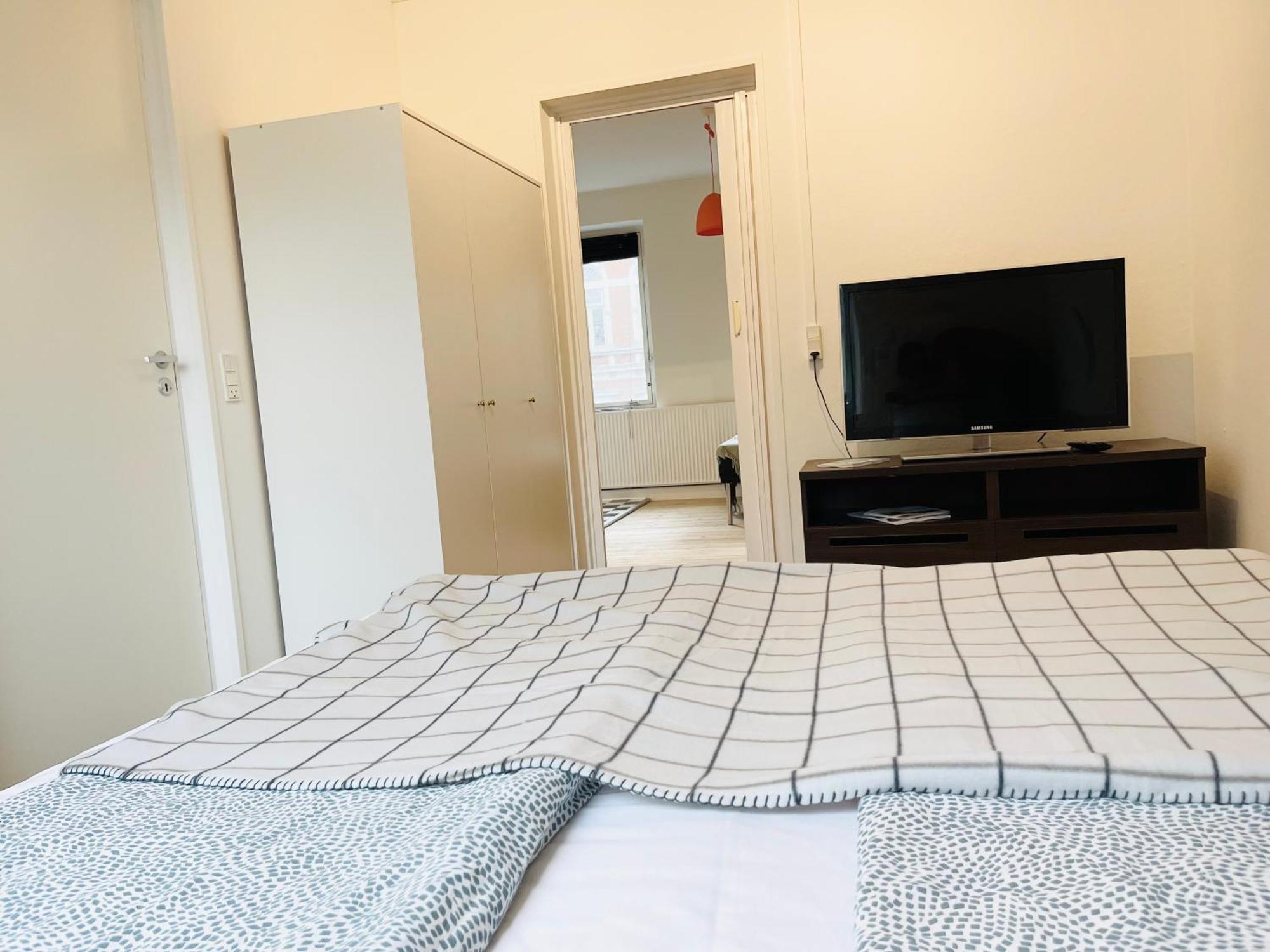 Scandinavian Apartment Hotel -Lunden 2- Central 2 Room Apartment Χόρσενς Εξωτερικό φωτογραφία